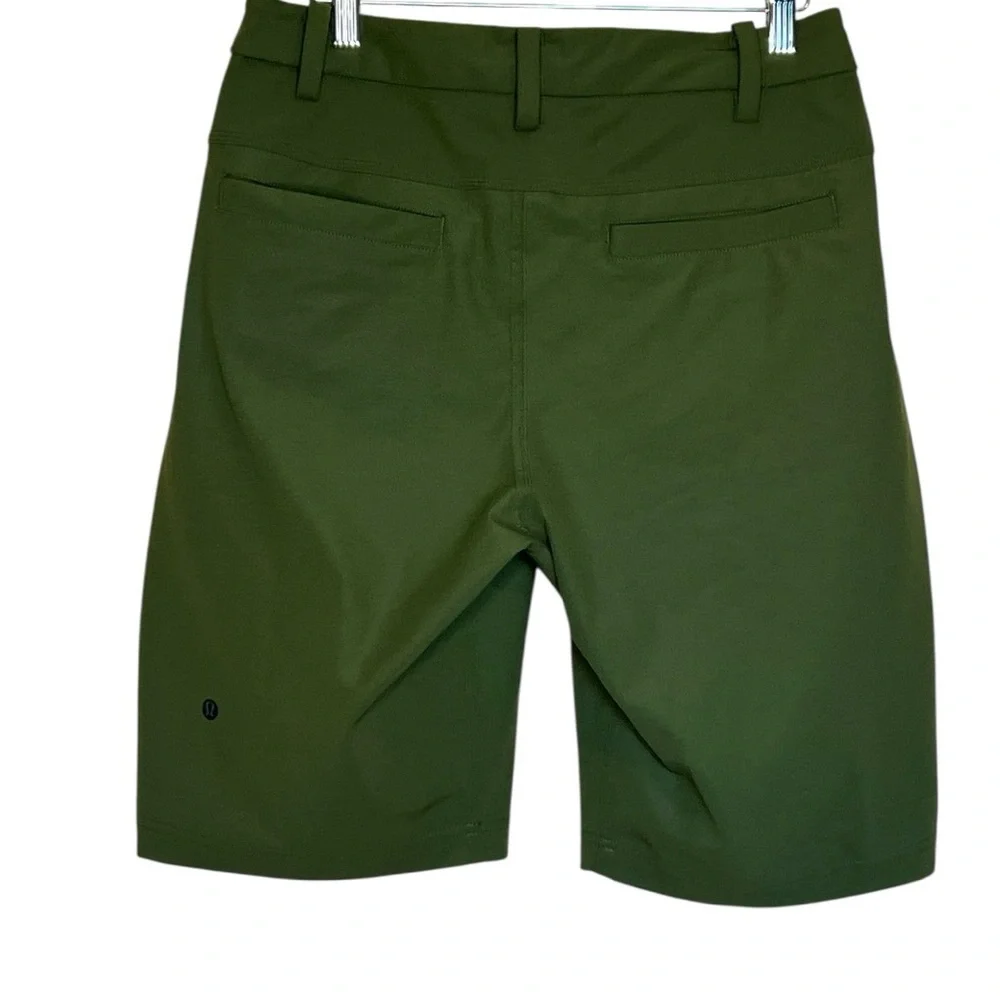 Lululemon Olive Green Men's Shorts size 30